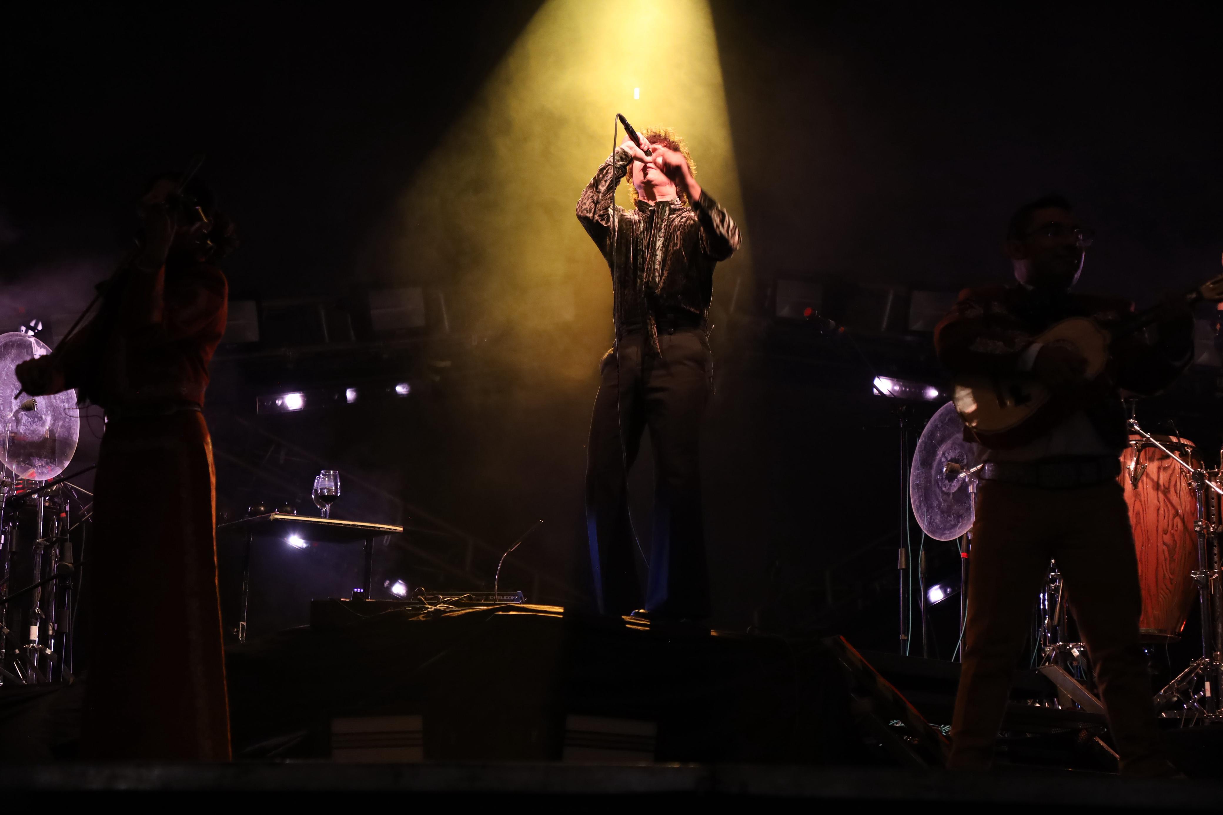 Con un concierto espectacular de Siddhartha, arranca la Feria Internacional del Arte Efímero y de la Dalia Huamantla 2025